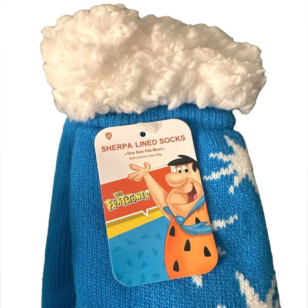 NWT 3pk Flinstones Sherpa Socks​​ - Picture 7 of 7